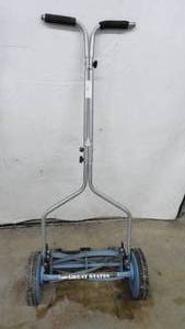 lot 12 image: Great Estates Push Mower