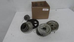 lot 26 image: Pulleys