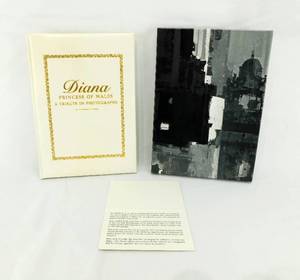 lot 30 image: 1997 Diana, Princess of Wales - A Tribute in Photographs Leather Bound by Michael OMara Leather Bound