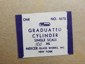 lot 14 image: Set of 3 Mercer Glass Works Merco 100 ML Glass Graduated Cylinders