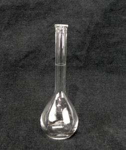 lot 120 image: Set of 12 - 25 ML Volumetric Glass Flask - Made in Japan