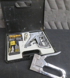 lot 31 image: 2 HEAVY DUTY STAPLERS