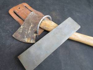 lot 41 image: HATCHET