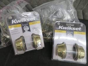 lot 49 image: 2 NEW QUICK SET DEADBOLTS PLUS