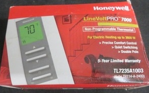lot 57 image: HONEYWELL THERMOSTAT NEW