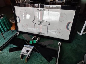 lot 127 image: AIR HOCKEY TABLE