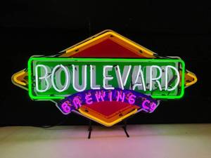 lot 18 image: Boulevard Brewing Co. neon