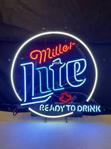 lot 39 image: Miller Lite, Ready to Drink, animated neon