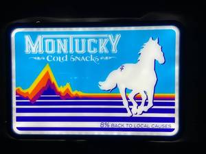 lot 43 image: Montucky Cold Snacks LED
