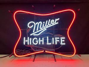lot 69 image: Miller High Life old school neon