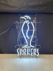 lot 85 image: Shakers Vodka neon penguin