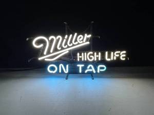 lot 98 image: Miller High Life on Tap neon