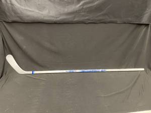 lot 130 image: Bud Light hockey stick, NEW
