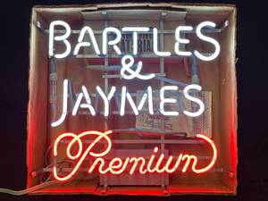 lot 180 image: Bartles & James Premium neon, NIB with original paperwork
