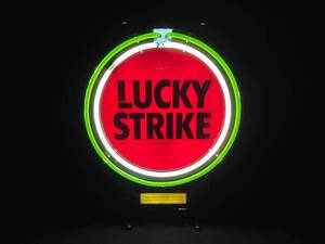 lot 186 image: Lucky Strike cigarettes  tobacco neon
