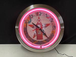 lot 232 image: Gas Co  Route 66 neon clock, NIB