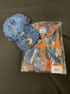 lot 264 image: Red Bull Racing Team baseball cap and Flannel Shirt, NEW
