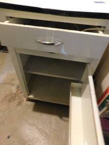 lot 171 image: Vintage metal cabinet w 2 drawers