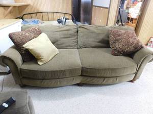 lot 363 image: Brown colored couch