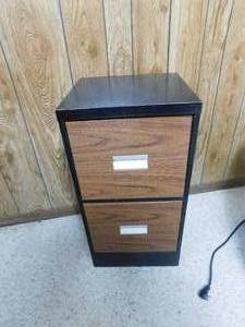 lot 369 image: 2 - filing cabinets