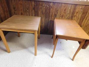 lot 378 image: 2 - vintage tables