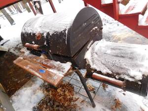 lot 339 image: char griller and smoker with accessories