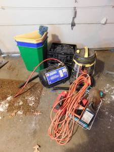 lot 392 image: Cambell Haudfield portable air tank, extension cord, stanley shop vac and more