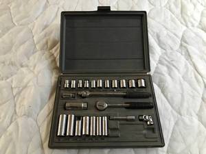 lot 112 image: Wright socket set