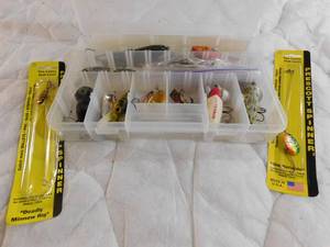 lot 46 image: Plastic tackle box of vintage lures and more