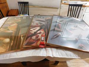 lot 158 image: 3 Golf pictures and 1pk of Titlelist golf balls