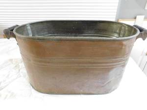 lot 38 image: Vintage copper boiler
