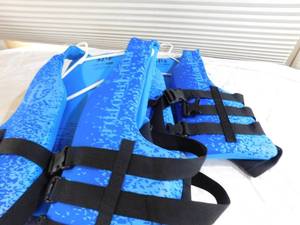 lot 125 image: 2 adult Full Throttle life jackets