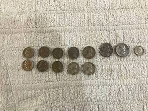 lot 274 image: (13 coins) - (6 jefferson nickels 1940, 1947, 1957, 1958, 1964, 1965) - (1- 1962 Roosevelt dime) - (4 Washington quarters 1958, 2 - 1964, 1 - 1976) -  (2 Susan B. Anothony coins 1979)