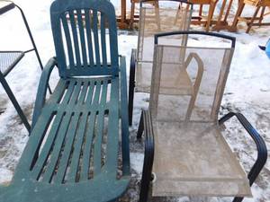 lot 334 image: outside patio furniture