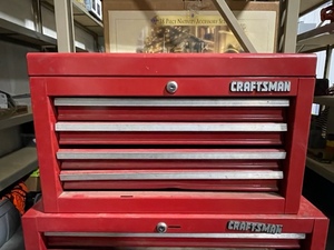 lot 2 image: Craftsman Tool Box