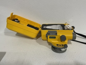 lot 32 image: Spectra Power Auto Level AL224