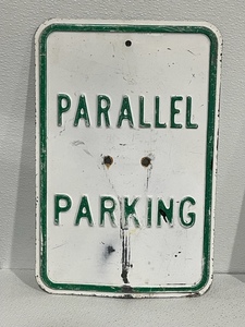 lot 10 image: Parallel Parking Sign