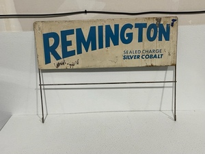 lot 14 image: Remington Metal Sign