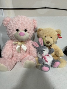 lot 32 image: New Stuffed Bears and Rabbit