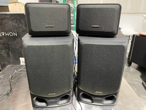 lot 42 image: Aiwa Speaker System