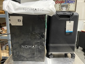 lot 43 image: Nomatic Carry On Suitcase