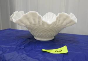 vintage hobnail ruffled bowl