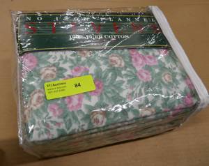 New Full Size Flannel Bed sheet set