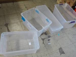 4 Totes one with cover...