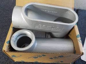 Crouse Hinds LB67 2 - 2 Conduit Ou...
