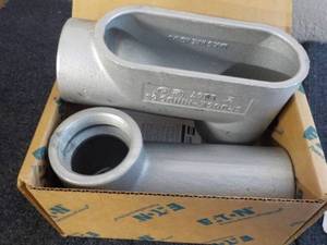 Crouse Hinds LB67 2 - 2 Conduit Ou...