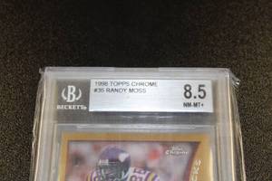 lot 26 image: 1998 Topps Chrome Randy Moss #35 Rookie Card BGS 8.5