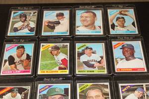lot 175 image: 1966 Topps Baseball Card Lot  16 Cards