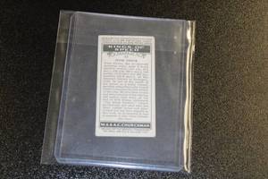 lot 231 image: 1937 Churchmans Cigarettes Jesse Owens #45