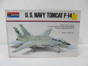 Vintage Monogram U.S. Navy Tomcat F-14A